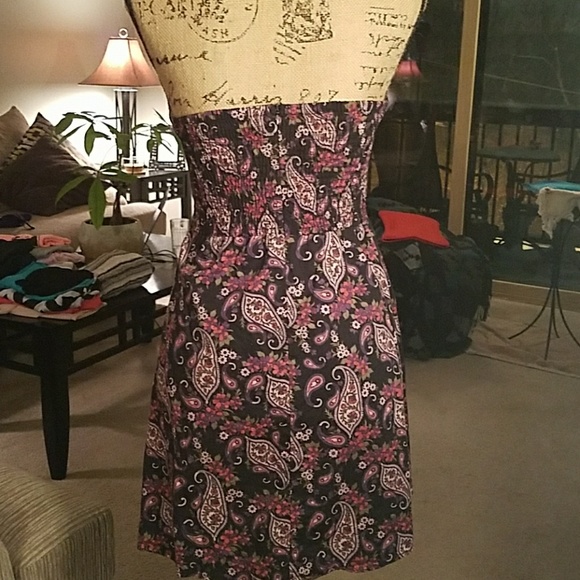 Strapless paisley dress - Picture 3 of 4